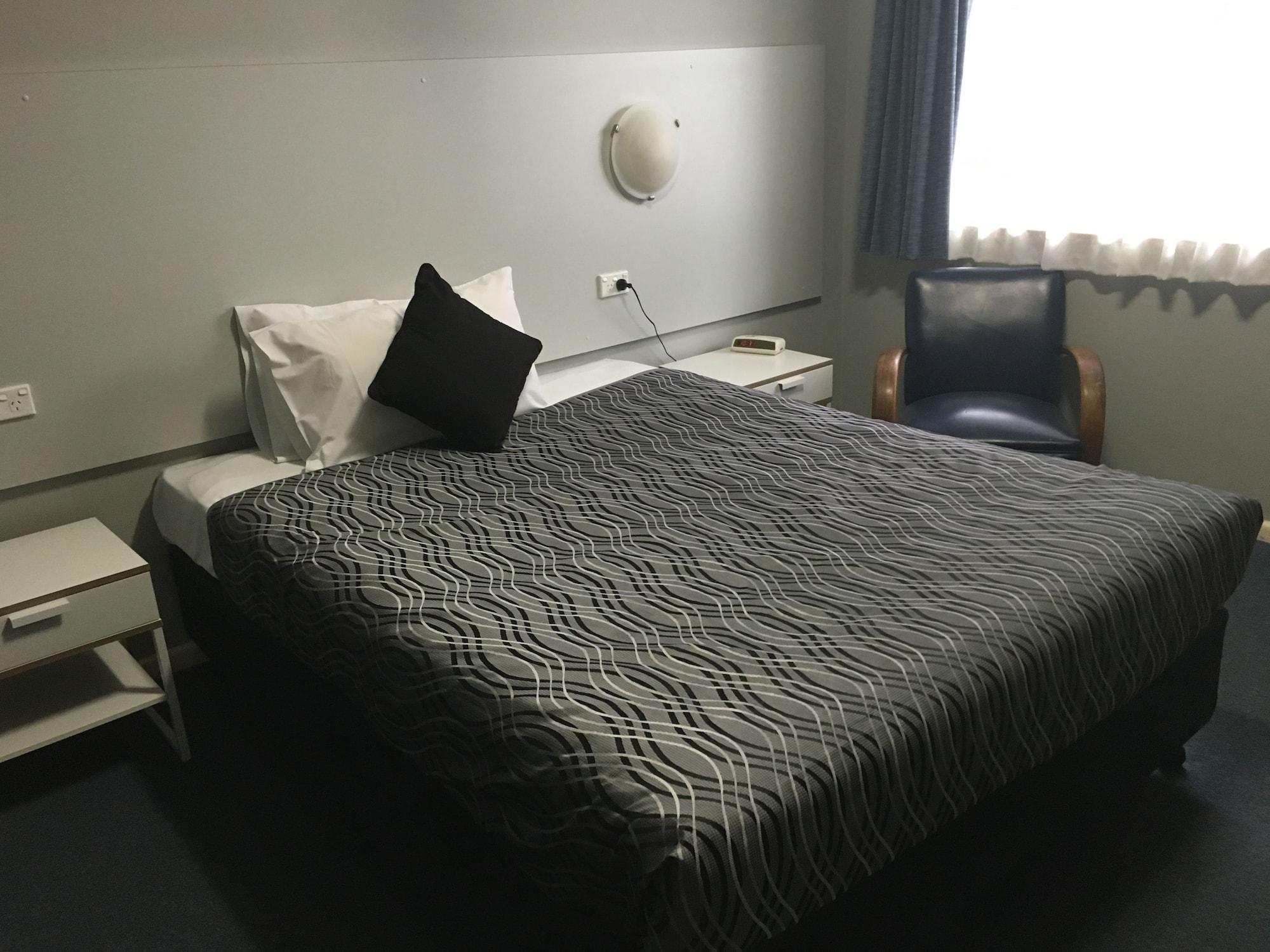Flinders Motel Wollongong Bagian luar foto
