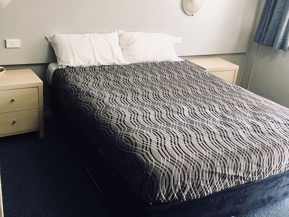 Flinders Motel Wollongong Bagian luar foto