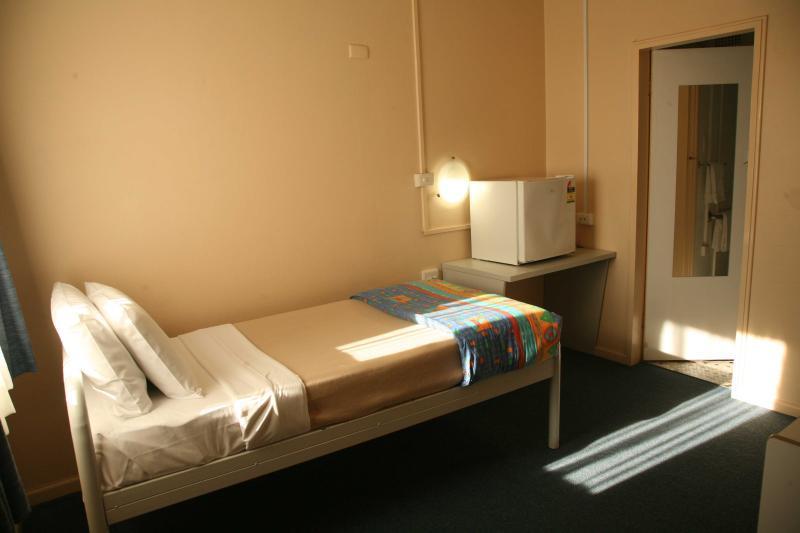 Flinders Motel Wollongong Bagian luar foto